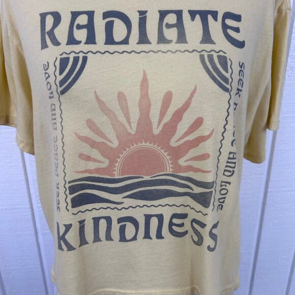 American Eagle Radiate Kindness Graphic Tee Yellow Cropped T-Shirt L - Picture 3 of 5